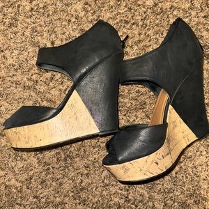Madden Girl  Black Wedge Sandals